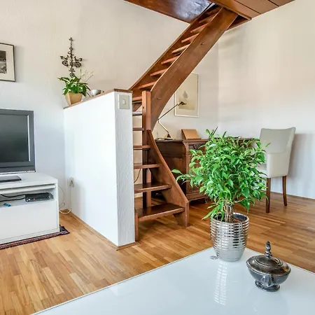 Martys Place With Private Parking * Lubiana